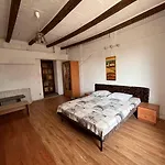 саквояж דירה אודסה